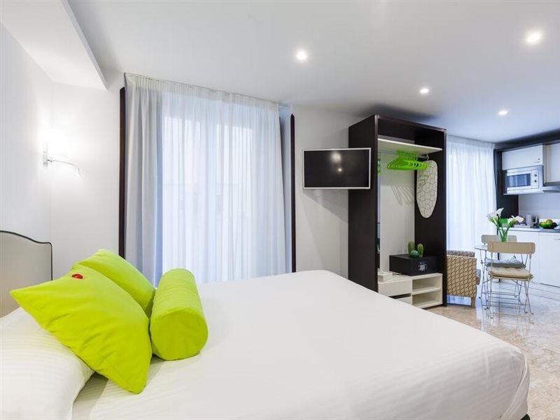 Flats Aparthotel Sorrent